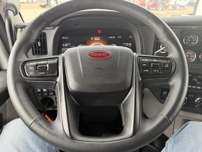 2024 Peterbilt 579-48
