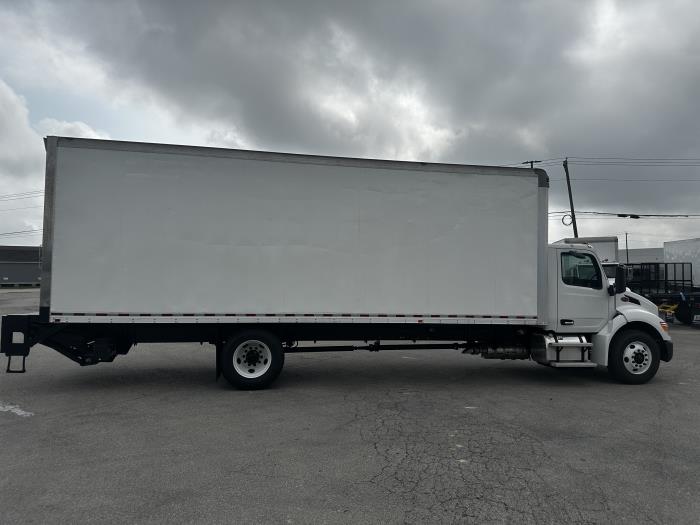 2025 Peterbilt 536-7