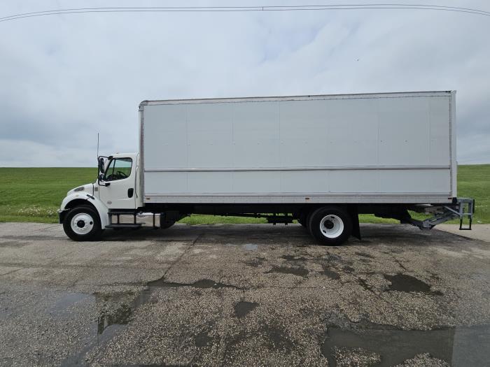 2020 Freightliner Business Class M2 106-1