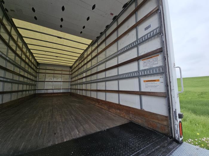 2020 Freightliner Business Class M2 106-16