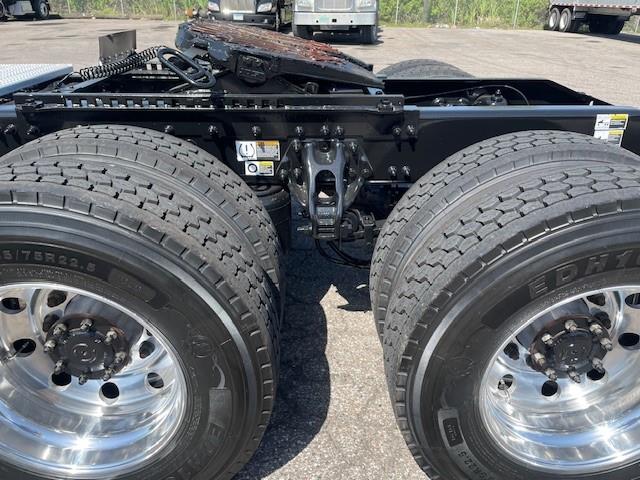 2020 Peterbilt 579-3