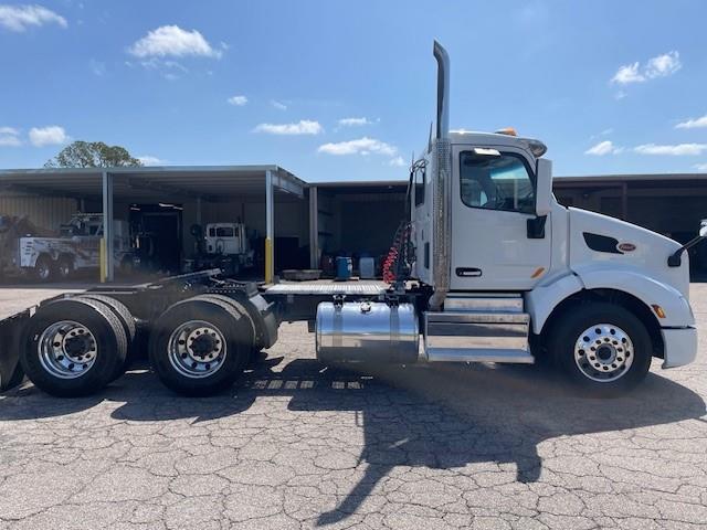 2020 Peterbilt 579-6