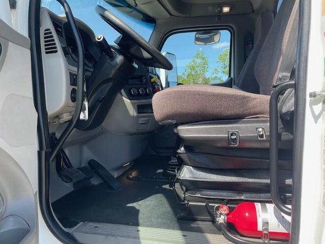 2020 Peterbilt 579-9