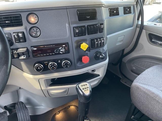 2020 Peterbilt 579-12