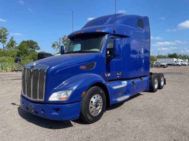 2022 Peterbilt 579-1