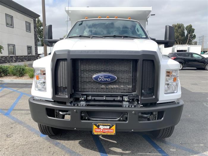 2024 Ford F-650-2