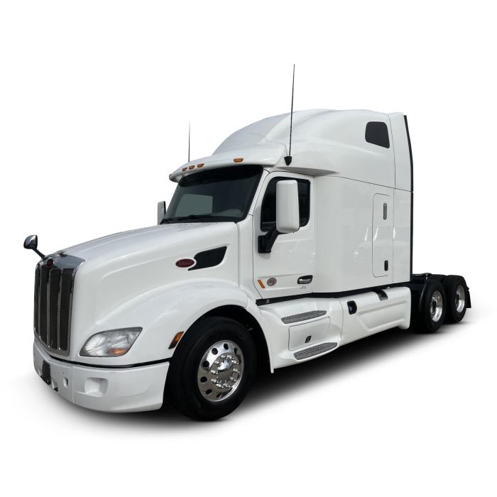 2022 Peterbilt 579-0