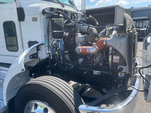 2020 Peterbilt 337-10