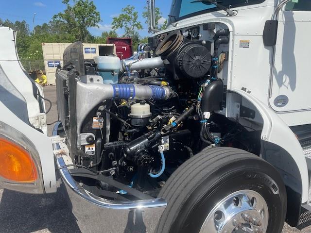 2020 Peterbilt 337-11