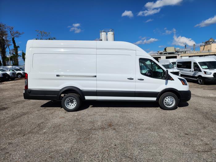 2024 Ford Transit 350 HD-8