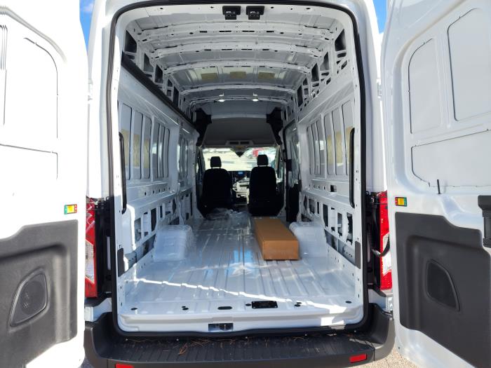 2024 Ford Transit 350 HD-12
