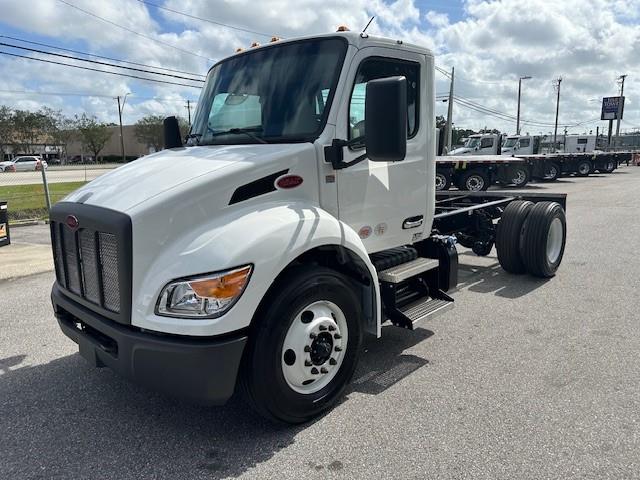 2025 Peterbilt 536-1