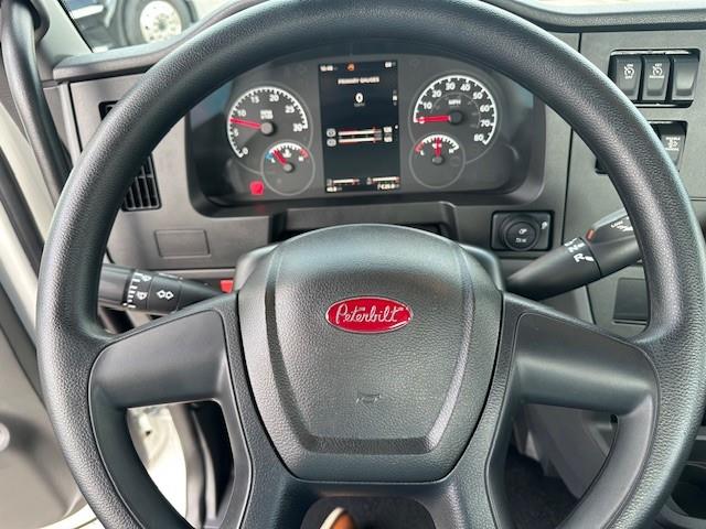 2025 Peterbilt 536-14