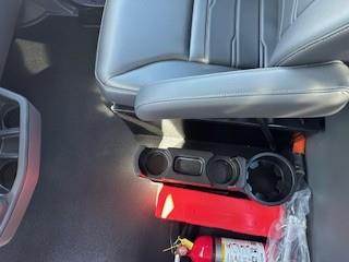 2025 Peterbilt 548-16