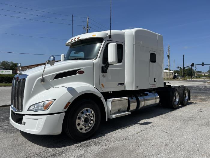 2021 Peterbilt 579-3