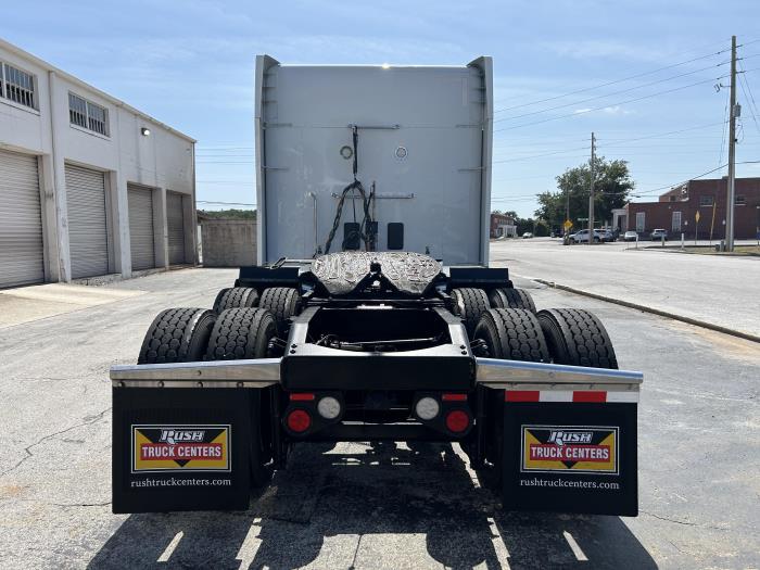 2021 Peterbilt 579-6