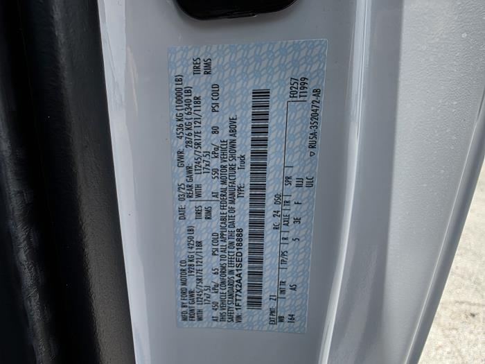 2025 Ford F-250-21