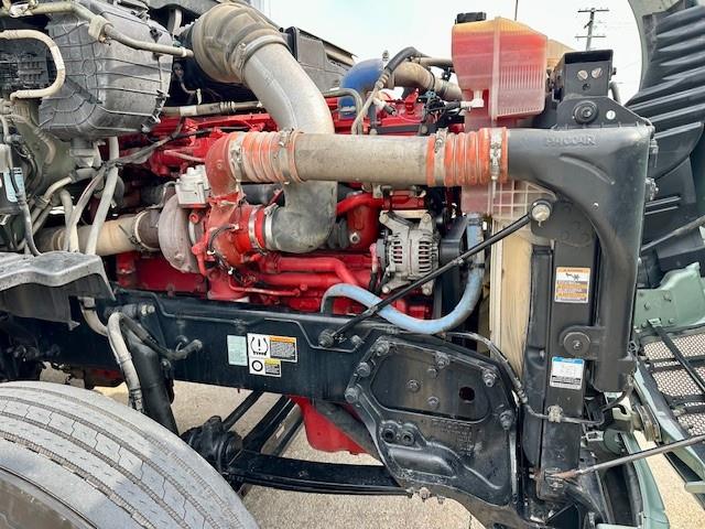 2020 Peterbilt 579-6