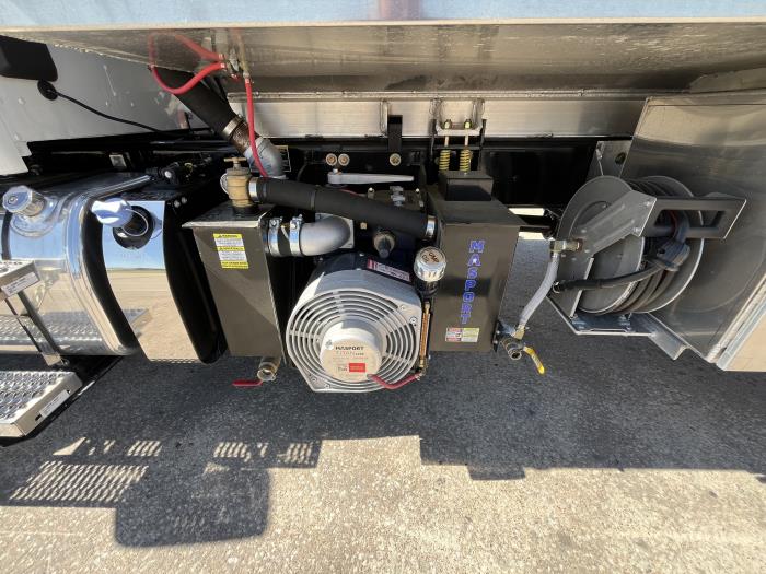 2025 Peterbilt 537-8