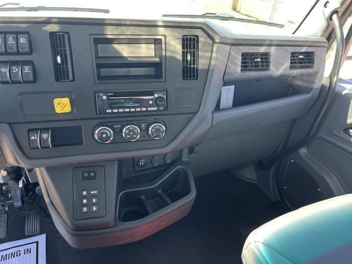 2025 Peterbilt 537-11
