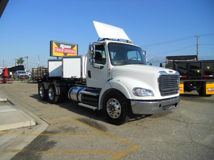 2023 Freightliner Business Class M2 112-2