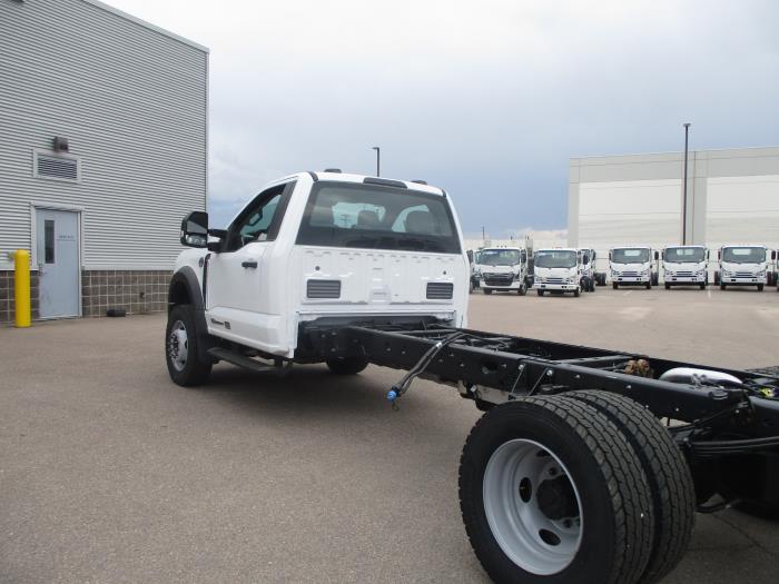 2025 Ford F-600-9