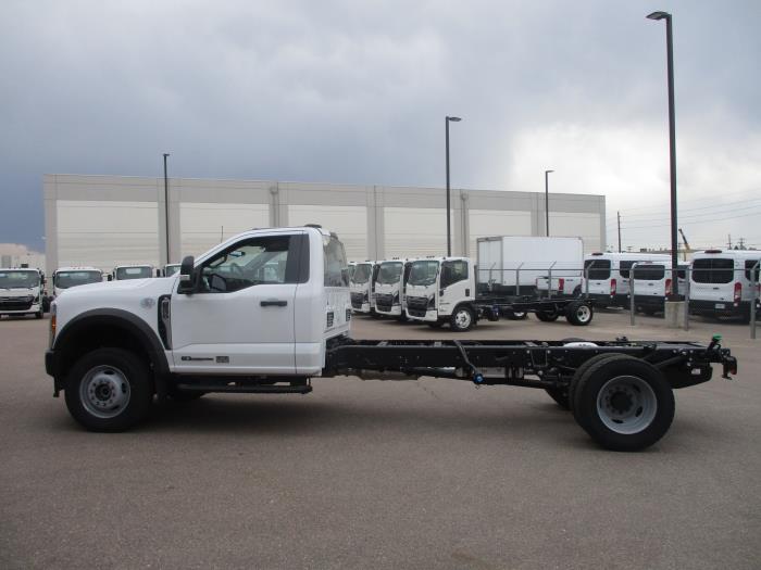 2025 Ford F-600-10