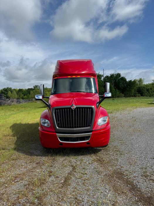 2022 International LT625-2