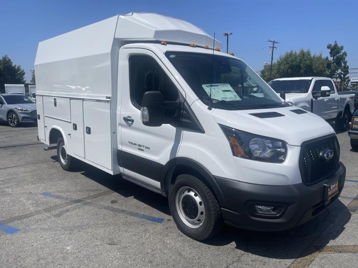 2024 Ford Transit-350-5