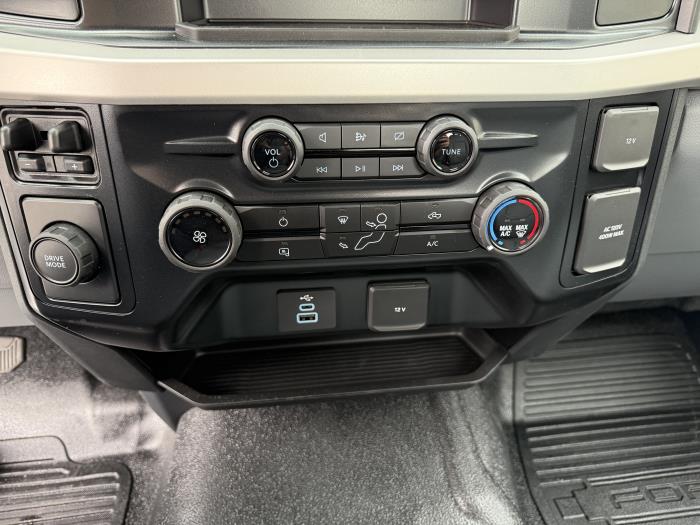 2025 Ford F-450-13