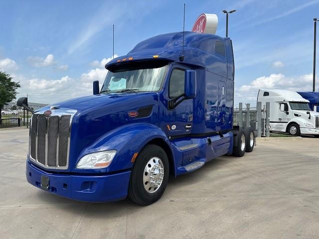 2022 Peterbilt 579-1