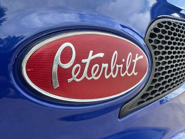 2022 Peterbilt 579-14