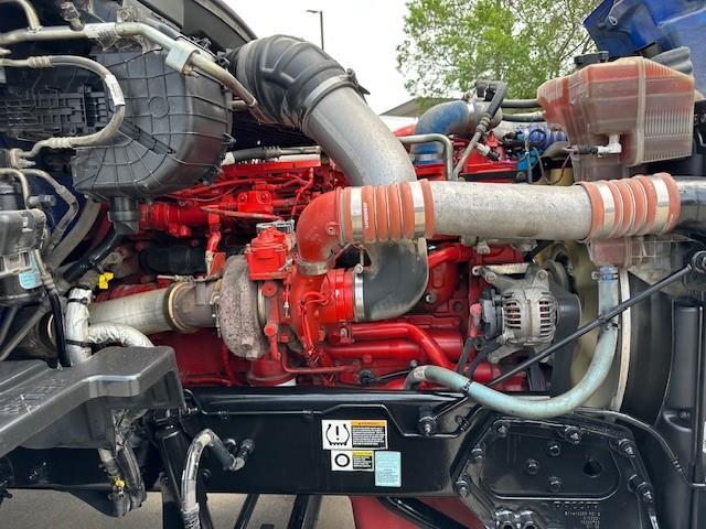 2022 Peterbilt 579-17
