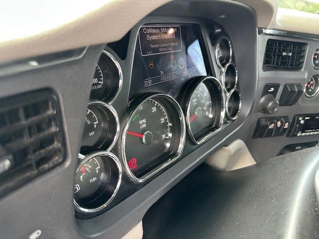 2022 Peterbilt 579-22