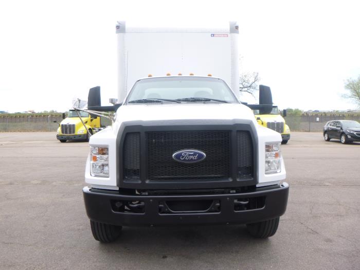 2017 Ford F-650-3