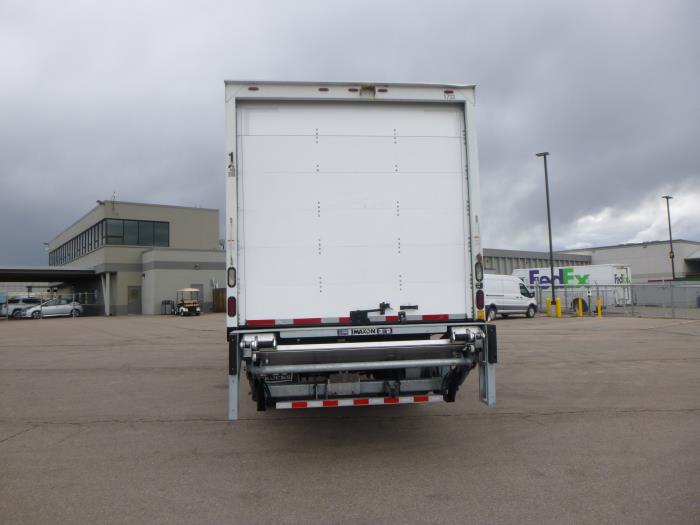 2017 Ford F-650-5
