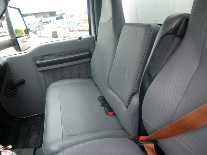 2017 Ford F-650-19