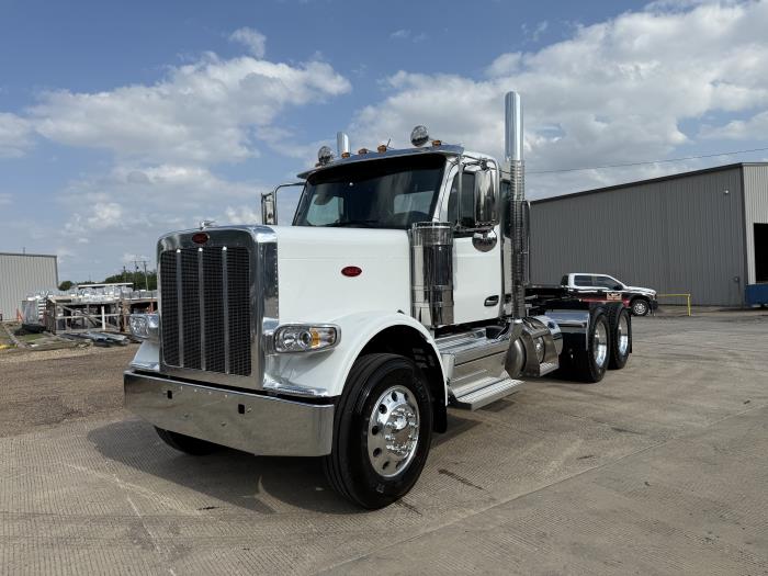 2026 Peterbilt 589-3