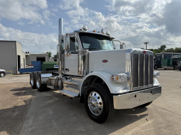 2026 Peterbilt 589-13