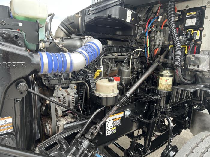 2020 Peterbilt 567-17