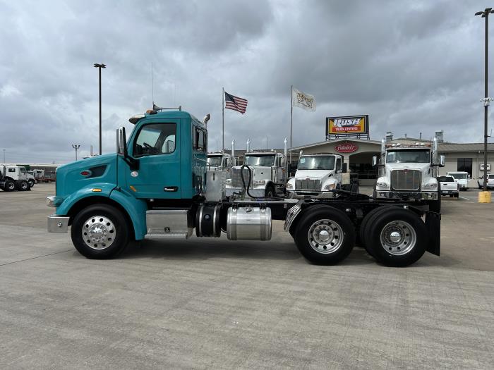2019 Peterbilt 567-2