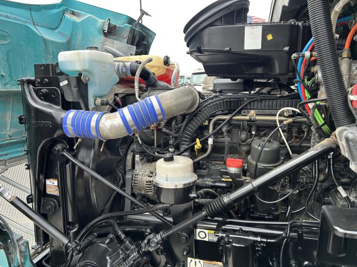 2019 Peterbilt 567-17