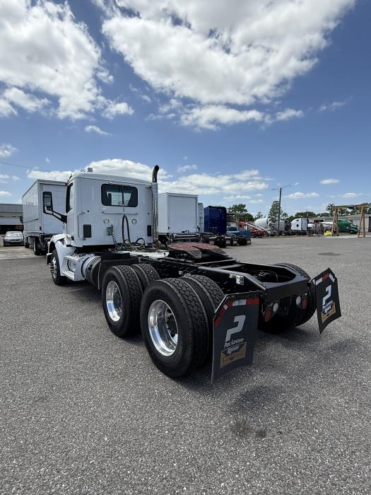 2020 Peterbilt 567-3