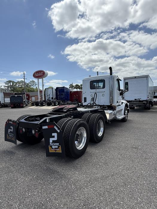 2020 Peterbilt 567-5