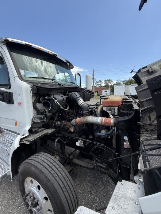 2020 Peterbilt 567-17
