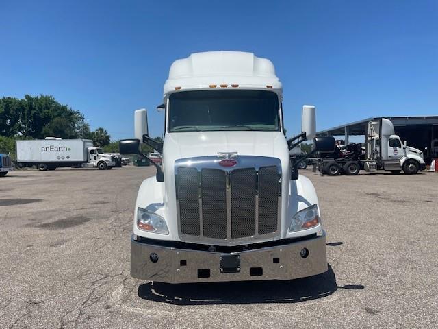 2020 Peterbilt 579-9