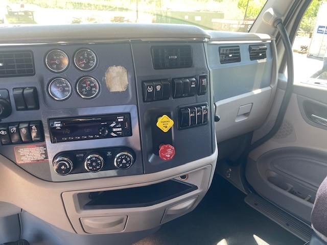 2021 Peterbilt 579-14