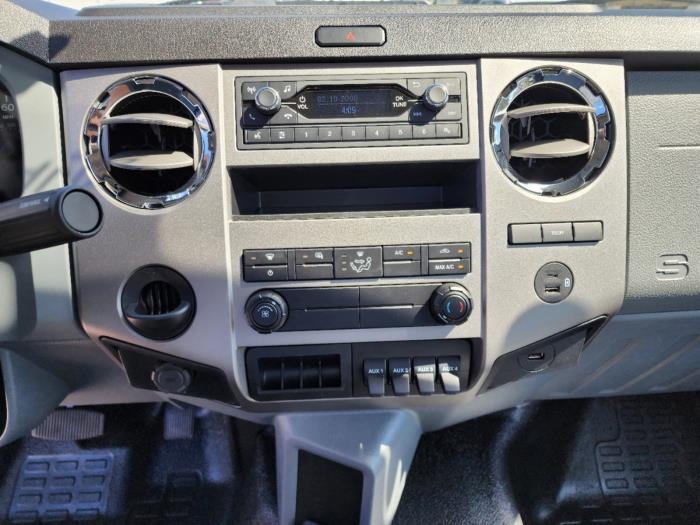 2025 Ford F-750-18