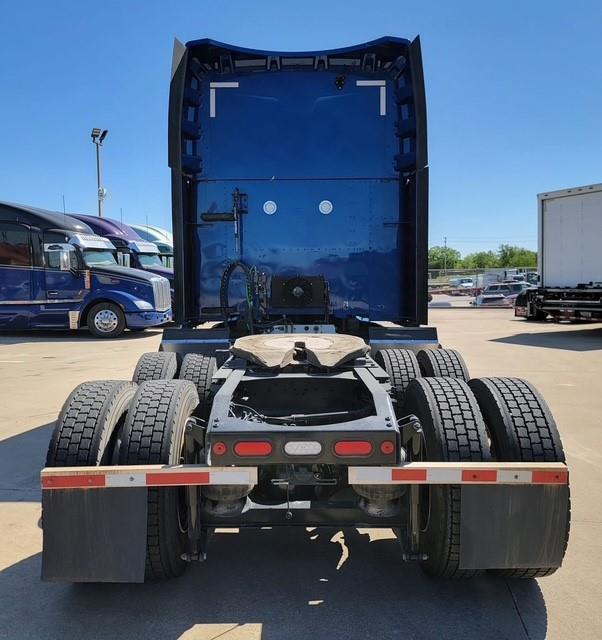 2020 Peterbilt 579-9