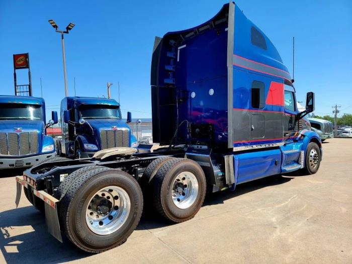 2020 Peterbilt 579-6
